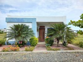 2 Bedroom House for sale in Montecristi, Manabi, Montecristi, Montecristi