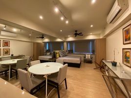  Apartment for rent at One Shangri-La Place, Mandaluyong City