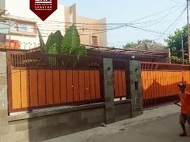  Villa for sale in Halim Perdanakusuma Airport, Makasar, Pasar Minggu