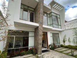 3 Habitación Casa en venta en Loja, Loja, Loja, Loja