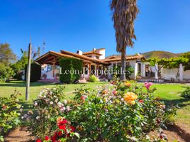 7 Bedroom House for sale in Melipilla, Santiago, Curacavi, Melipilla