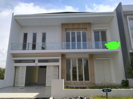 4 Habitación Villa en venta en Lakarsantri, East Jawa, Lakarsantri