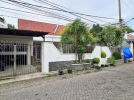5 Habitación Villa en venta en Tambaksari, East Jawa, Tambaksari