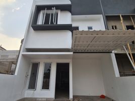 3 Bedroom House for sale in Cibinong, Bogor, Cibinong