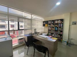 50 SqM Office for sale in Manabi, Manta, Manta, Manabi