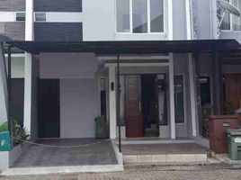 4 Bedroom Villa for sale in Ciputat, Tangerang, Ciputat