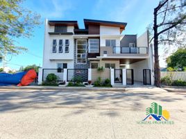 6 Bedroom House for sale in Rizal, Calabarzon, Cainta, Rizal