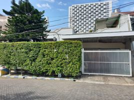 5 Bedroom House for sale in Gubeng, Surabaya, Gubeng