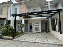 3 Kamar Vila for sale in Telukjambe, Karawang, Telukjambe