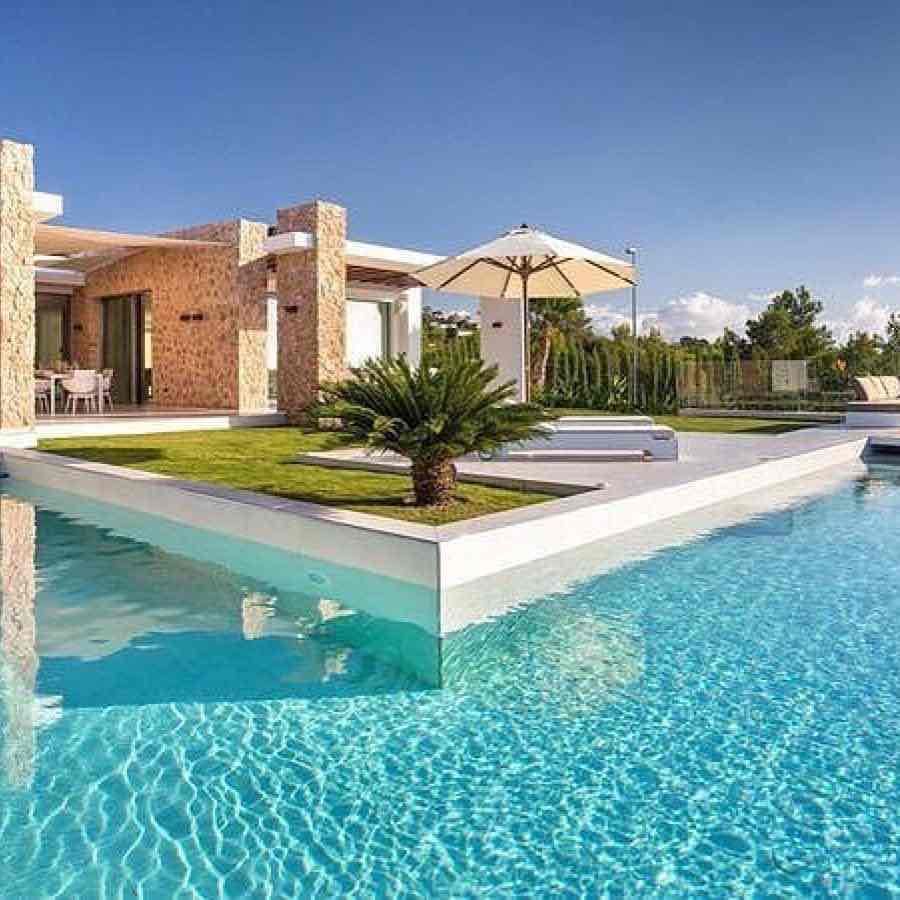 15 Bedroom House for Sale in Mercedes, Bicol for ₱250,000,000 | U2159453