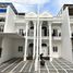 5 Bedroom Villa for sale in Halim Perdanakusuma Airport, Makasar, Kramat Jati