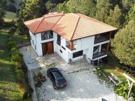 3 Habitación Villa en alquiler en Colombia, Medellín, Antioquia, Colombia