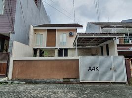 4 Habitación Villa en venta en Rungkut, East Jawa, Rungkut
