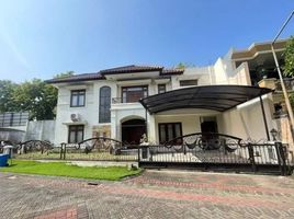 5 Bedroom House for sale in Dukuhpakis, Surabaya, Dukuhpakis