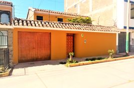 3 habitación Casa en venta en en Cusco, Perú 
