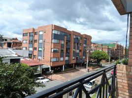 3 Habitación Apartamento en venta en Centro Comercial La Querencia, Bogotá, Bogotá