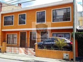 6 Bedroom House for sale in Sopo, Cundinamarca, Sopo