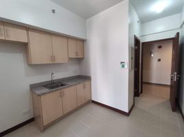 1 Bedroom Condo for sale at Paseo De Roces, Makati City