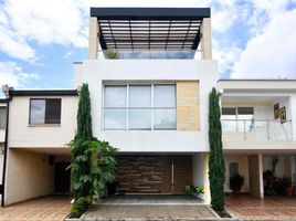 4 Habitación Villa en venta en Cali, Valle Del Cauca, Cali