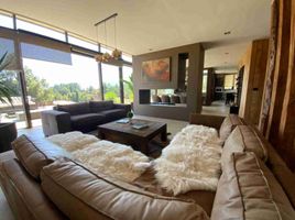 4 Bedroom House for sale in Cautin, Araucania, Villarrica, Cautin