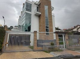 3 Habitación Villa en venta en Bogotá, Cundinamarca, Bogotá