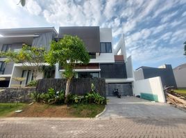4 Bedroom Villa for sale in Lakarsantri, East Jawa, Lakarsantri, Surabaya, East Jawa, Indonesia