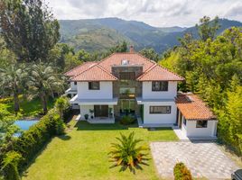 3 Bedroom House for sale in Cumbaya, Pichincha, Cumbaya