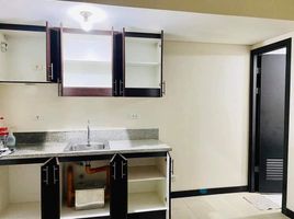 2 Schlafzimmer Appartement zu verkaufen im San Lorenzo Place, Makati City