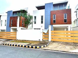 4 Schlafzimmer Reihenhaus zu verkaufen in Quezon City, Metro Manila, Quezon City, Eastern District, Metro Manila, Philippinen