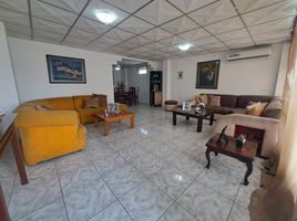 3 Habitación Apartamento en venta en Manta, Manta, Manta