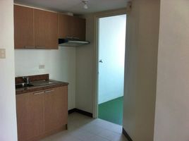 2 Bedroom Apartment for rent in Legarda LRT-2, Sampaloc, Sampaloc