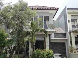 4 Kamar Vila for rent in Tegal Sari, Surabaya, Tegal Sari