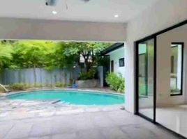 4 Bedroom House for sale in Manila International Airport LRT-1, Pasay City, Makati City