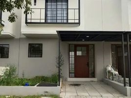 2 Kamar Vila for sale in Lakarsantri, East Jawa, Lakarsantri, Surabaya, East Jawa, Indonesia