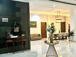 4 Bedroom House for sale in Cilandak, Jakarta Selatan, Cilandak