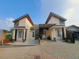 2 Kamar Rumah for sale in Cibinong, Bogor, Cibinong