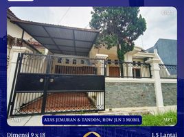 3 Habitación Villa en venta en Mulyorejo, East Jawa, Mulyorejo