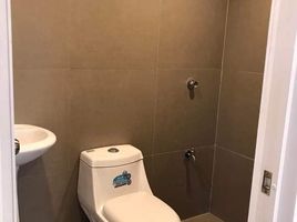 3 Bedroom Condo for rent in Kamuning MRT-3, Quezon City, Quezon City