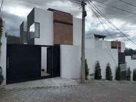 3 chambre Villa for sale in Pichincha, Nayon, Quito, Pichincha