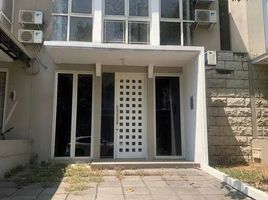 3 Habitación Villa en venta en Lakarsantri, East Jawa, Lakarsantri