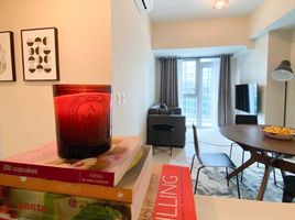 2 Bedroom Apartment for rent at Uptown Parksuites, Makati City