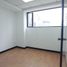 250 SqM Office for rent in Basilica of the National Vow, Quito, Quito, Quito