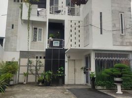 24 Bedroom House for sale in Tenggilis Mejoyo, Surabaya, Tenggilis Mejoyo