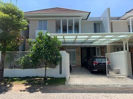 5 Kamar Vila for sale in Lakarsantri, East Jawa, Lakarsantri, Surabaya, East Jawa, Indonesia
