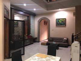 4 Bedroom Villa for sale in Lakarsantri, East Jawa, Lakarsantri, Surabaya, East Jawa, Indonesia