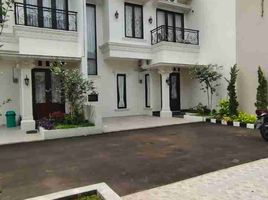 4 Kamar Rumah for sale in Pondokgede, Bekasi, Pondokgede