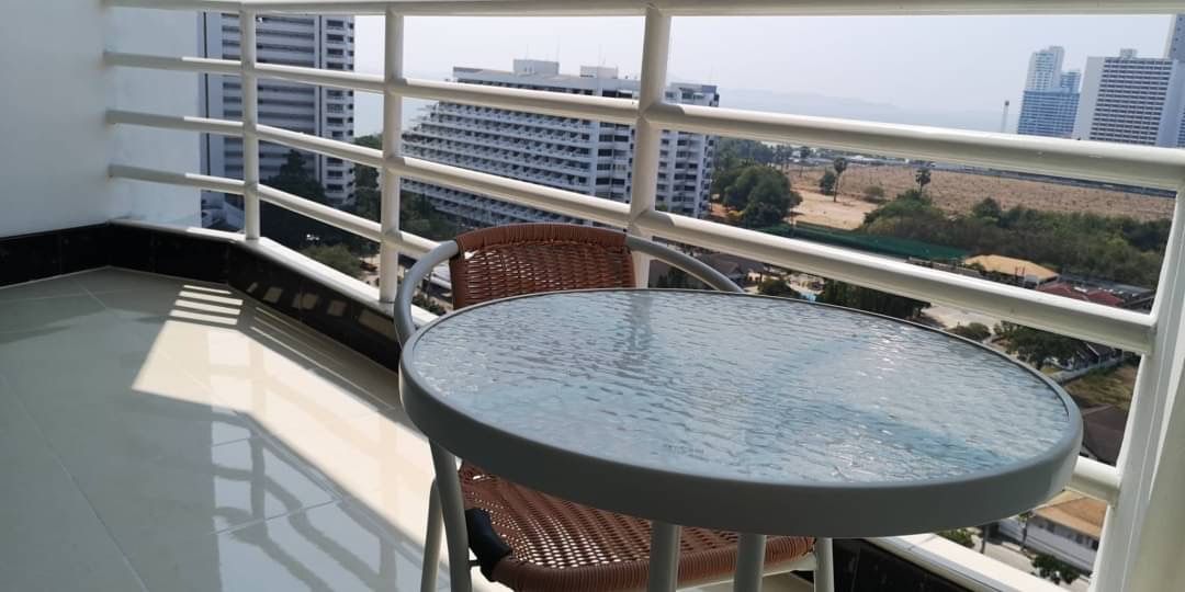 Apartment For Rent At View Talay 5