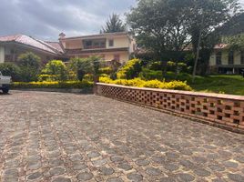  Villa for sale in Paute, Azuay, Paute, Paute