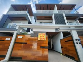 5 Bedroom Townhouse for sale in Quezon City, Metro Manila, Quezon City, Eastern District, Metro Manila, Philippines