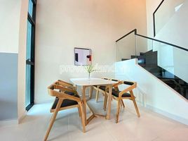 3 Schlafzimmer Appartement zu vermieten in Thanh My Loi, District 2, Thanh My Loi